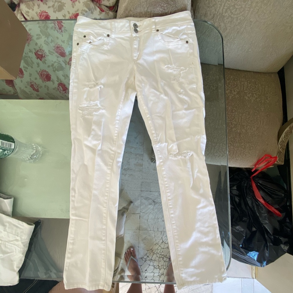 Ripped white jeans